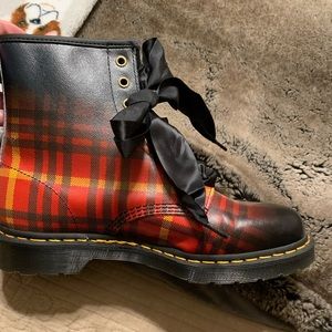 Womens size 11 plaid Doc Martins
